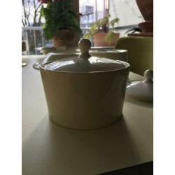 Wedgwood Plain Ivory suikerpot