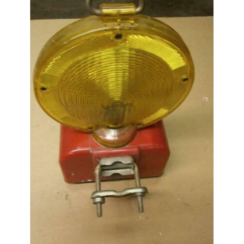 Knipperlamp Signalite met nieuwe accu 6v