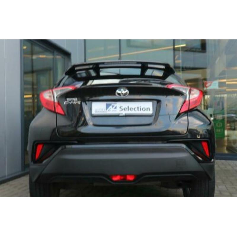 Toyota C-HR 1.2 Dynamic / Navigatie / Camera / Bluetooth