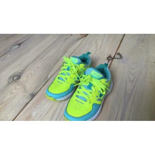 Ditta hockey schoenen (buiten) maat 31