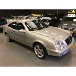 Mercedes-Benz CLK-klasse Coupé 230 K. Elegance let op motor