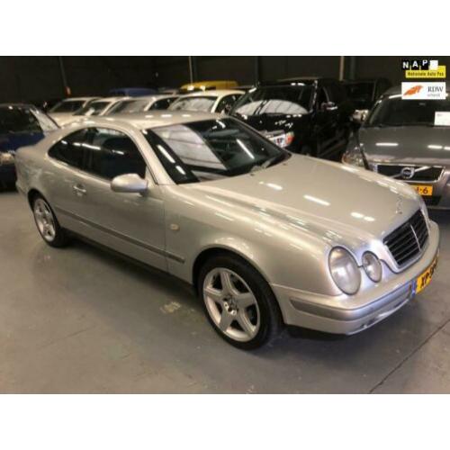 Mercedes-Benz CLK-klasse Coupé 230 K. Elegance let op motor