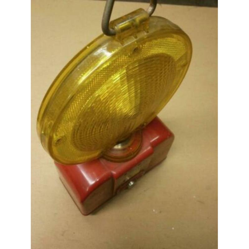 Knipperlamp Signalite met nieuwe accu 6v