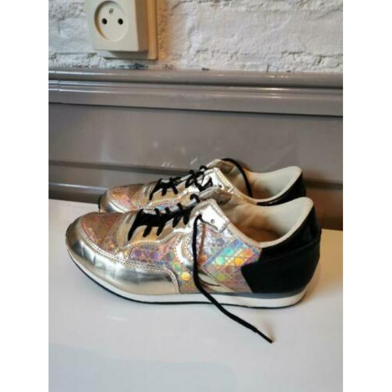 Leuke nette weinig gedragen dames sneakers