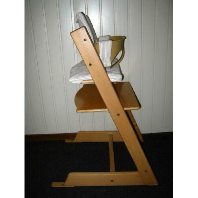 kinderstoel stokke tripp traap met newbornset/verkleinset