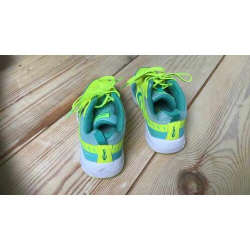 Ditta hockey schoenen (buiten) maat 31