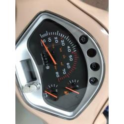 Gerray Star In nieuwstaat slecht 860 KM gelopen! Vespa Look!