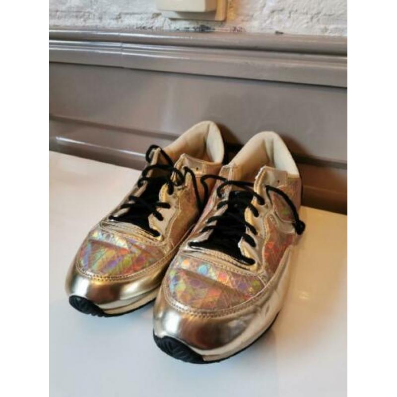 Leuke nette weinig gedragen dames sneakers