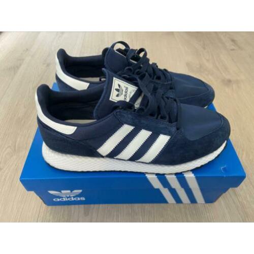 Adidas Forest Grove schoenen maat 43 1/3 NIEUW!