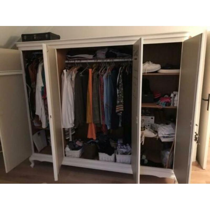 Kleding kast - hout mat wit