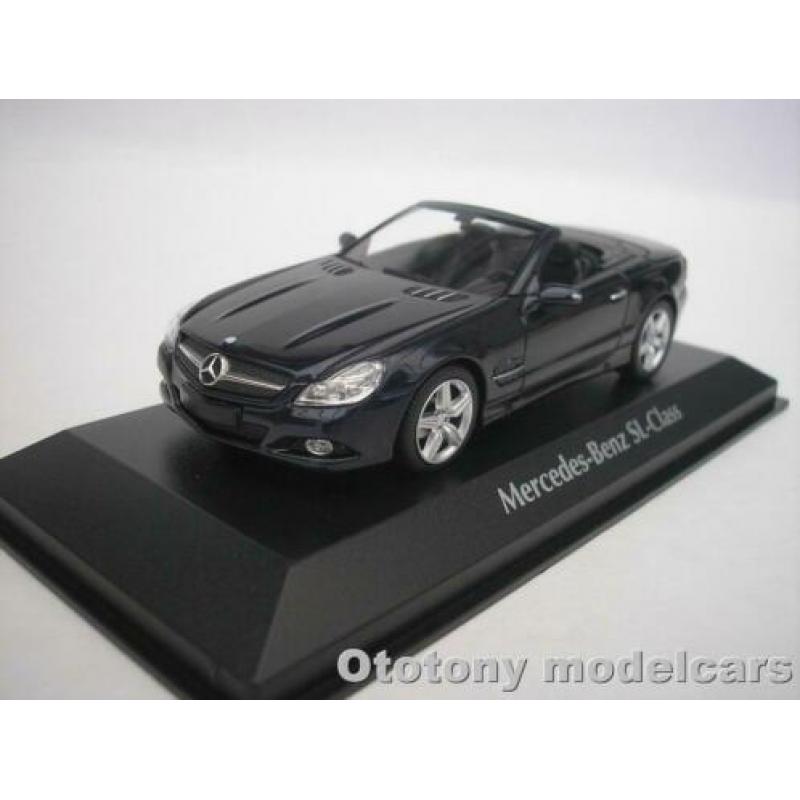 Mercedes Benz SL-Class 2008 Blauw Metallic 1/43 Maxichamps