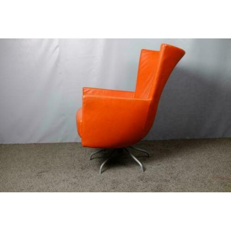 Montis Romeo Oranje Draaibare Design Fauteuil bij TheReSales
