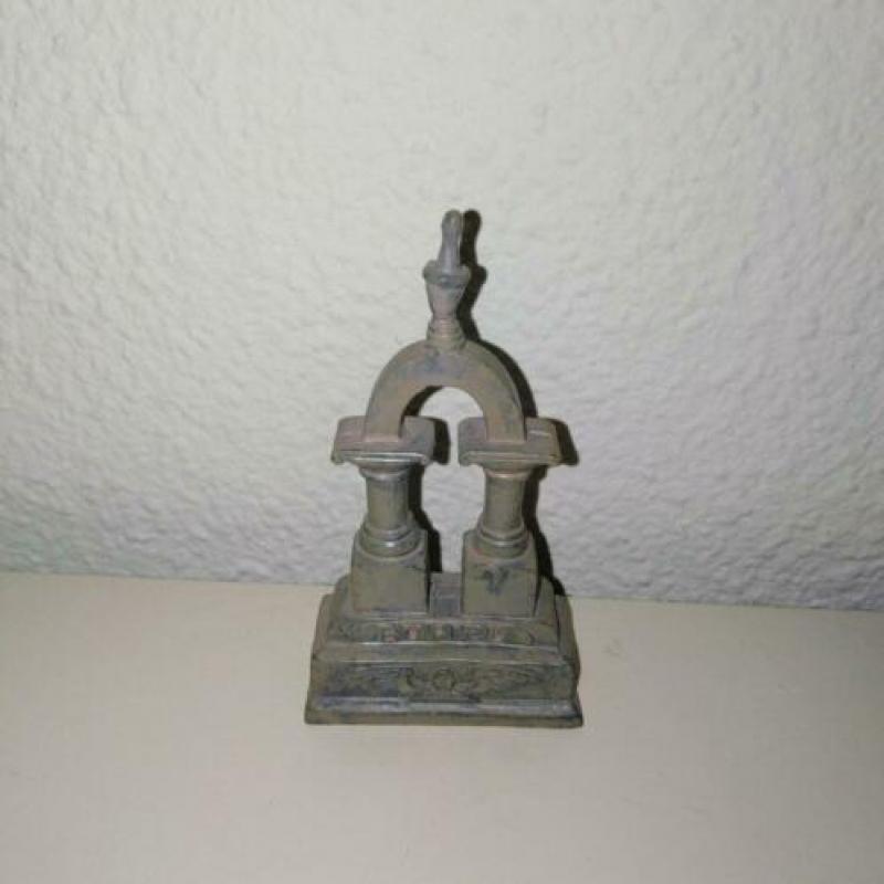 Lemax Spooky Town Crypt - Beloved- Buried -Rise All Ye Dead