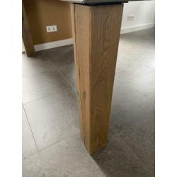 Massief eiken tafel met waankant 175 x 95 cm