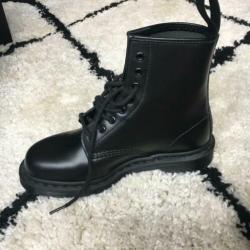 Dr Martens 39