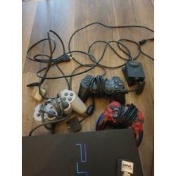 Ps2 spelcomputer, 3 controllers, camera, memorycrd, 24 games
