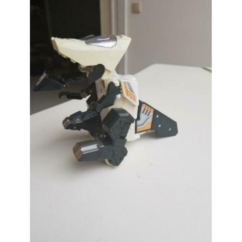 switch & go dino "Arjan de Allosaurus"