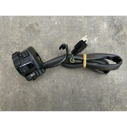 Stuurschakelaar links Honda XL1000V 1999-2002 (35020MBT610)