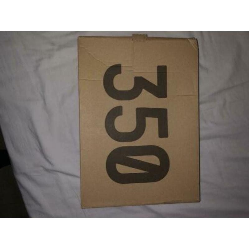 Yeezy boost 350 v2 maat 41 1/3