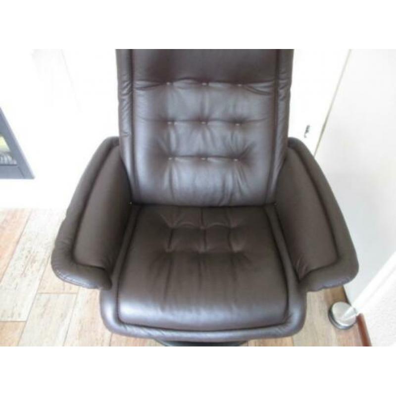 nieuwe Stressless Royal chocolade bruin leder maat small