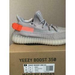 Adidas Yeezy 350 “Tailgate” Maat 41