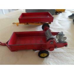 Oude Dinky toys,By Lesney,models oldtimers,enz.enz.