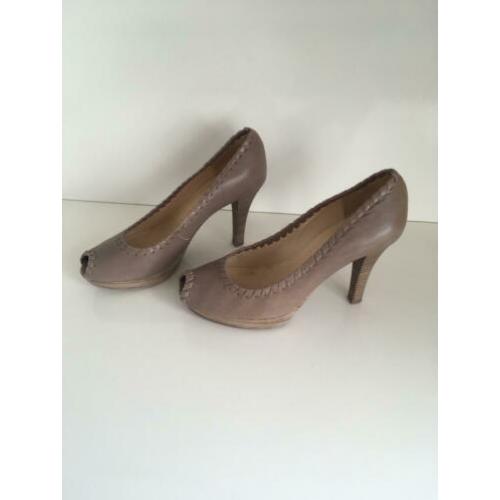 ZGAN: Unisa leren hakken beige mt 38