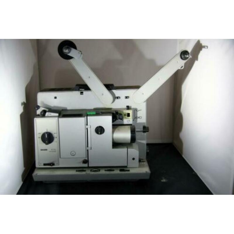 Bauer P7TS Universal, met geluidsbox en Eiki Long Play Unit