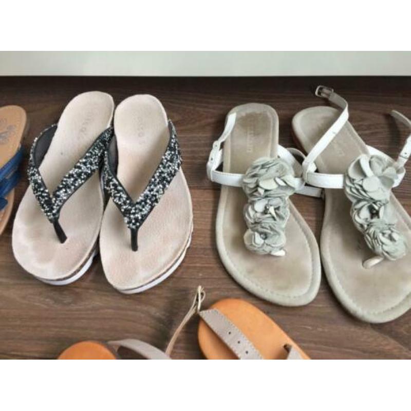 Partij slippers/sandaaltjes (5 paar) maat 38