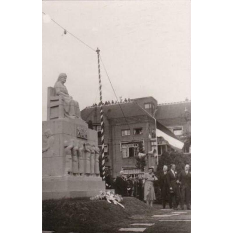 Fotokaart Amsterdam Monument Kon. Emma - Koninklijke Familie