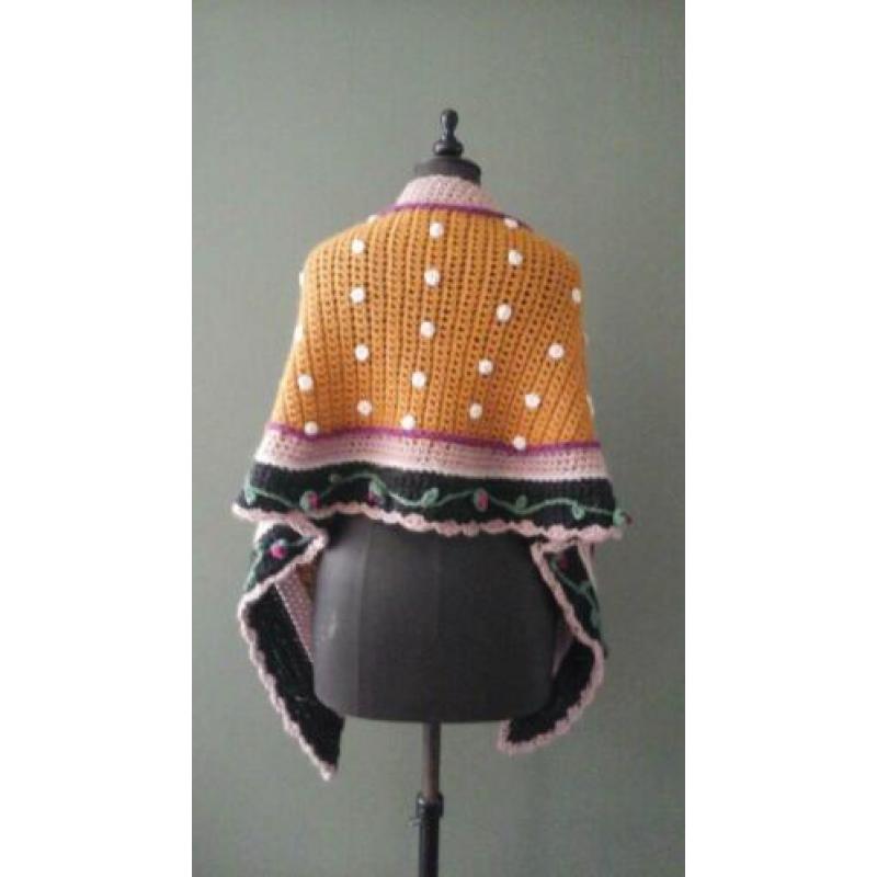 Gehaakte omslagdoek/stola/grote sjaal/handmade/nieuw??