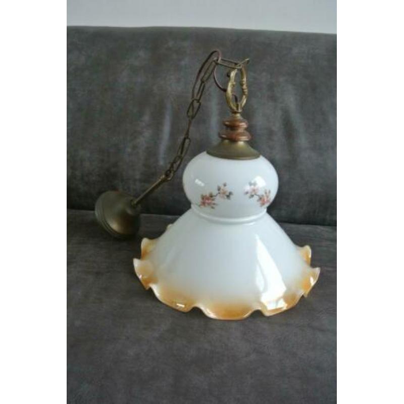 Brocante hanglamp opaal glas Vintage hanglamp