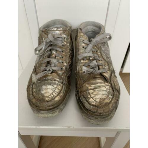 Gouden sneaker bryan blake maat 40