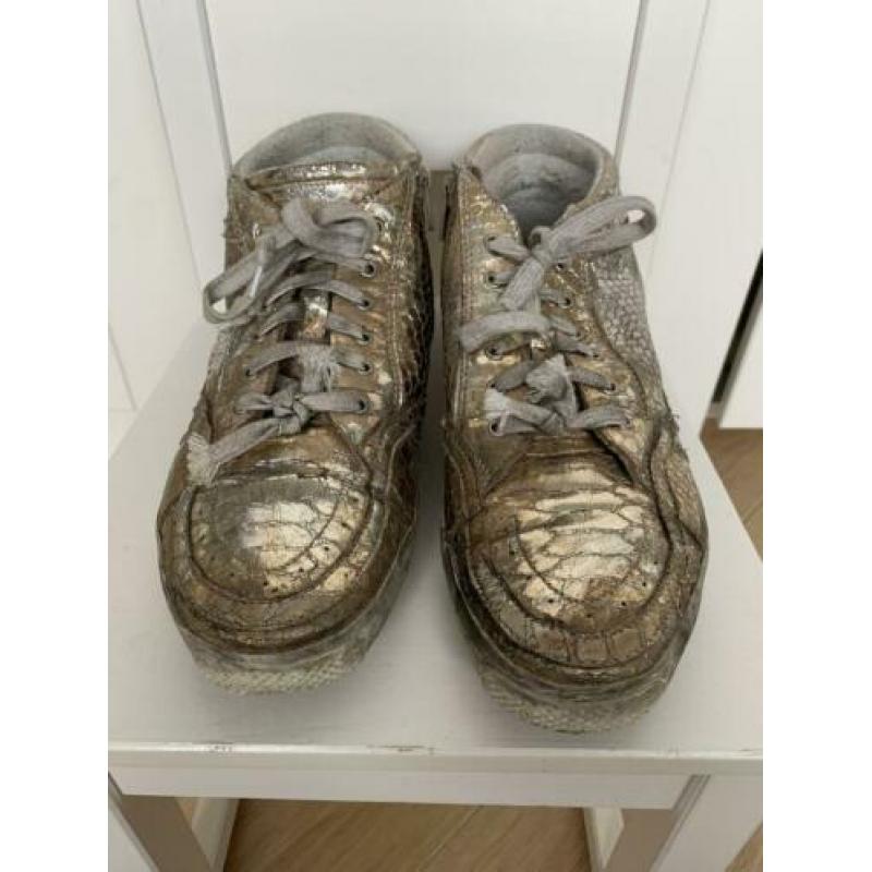 Gouden sneaker bryan blake maat 40