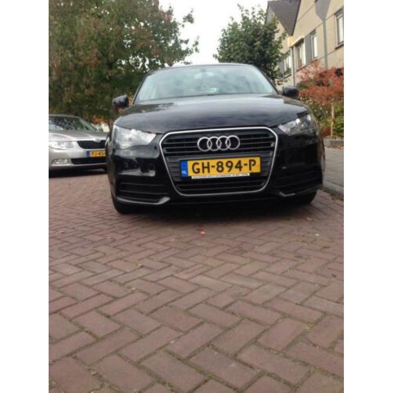 Audi A1 1.2 Tfsi 63KW 2011 Airco Navi Stoelverwarming