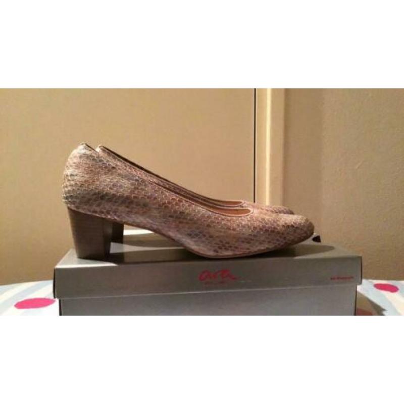Nieuw!1x gedragen dure schoenen van Ara maat 39