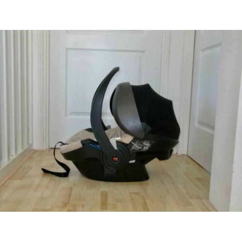 stokke autostoel izi go op xplory trailz scoot crusi