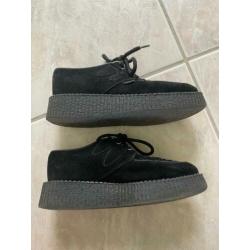 Underground creepers