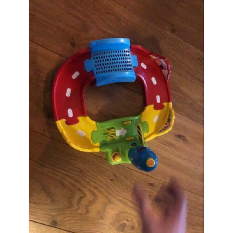 Vtech Toet Toet Auto’s Stratenset met Stoplicht zgan