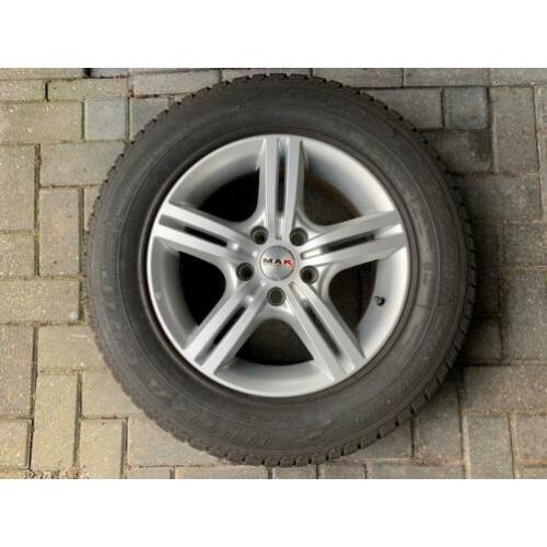 Winterbanden met aluminium velgen 215/65R/16H