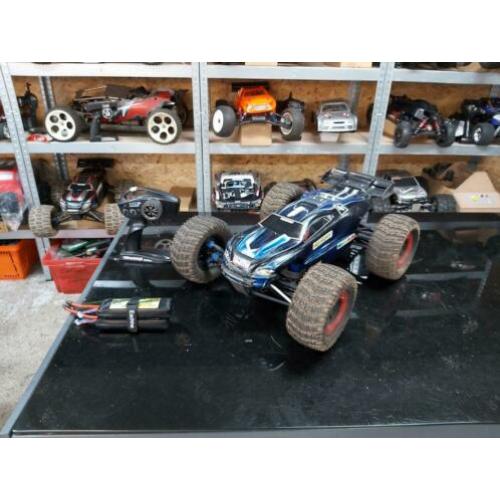 Dikke traxxas e revo met set 3s lipos en tqi zender