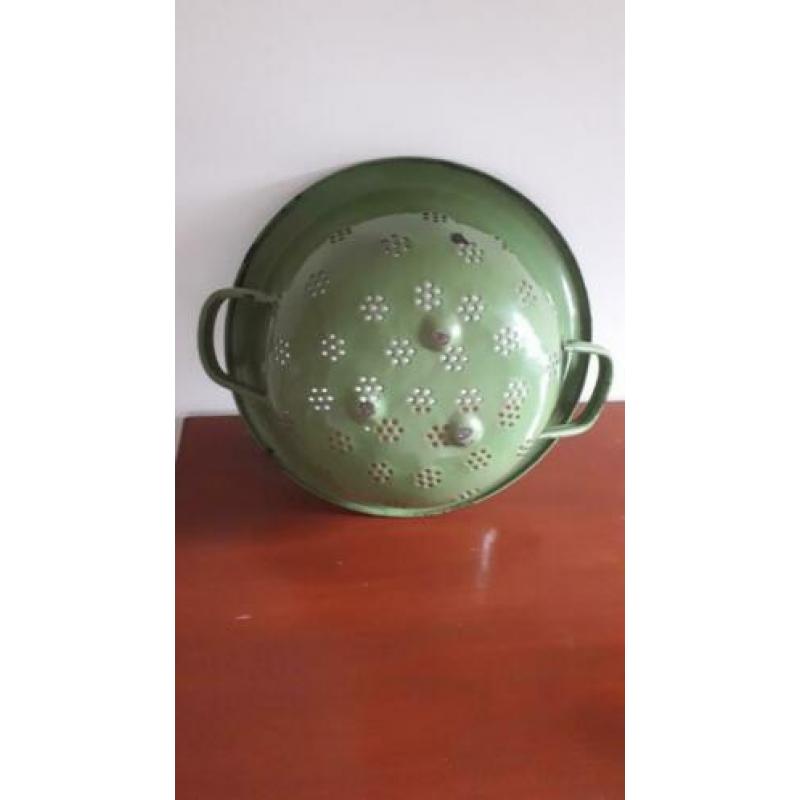 Retro Emaille vergiet (groen) van begin 1950