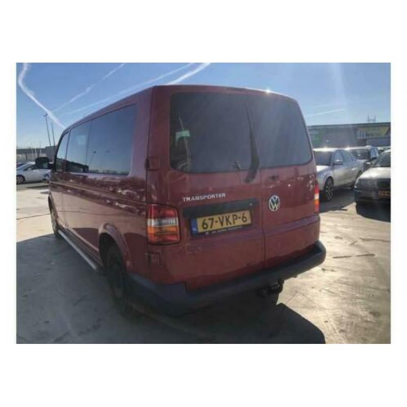 Volkswagen Transporter 2.5 TDI 96 KW DC