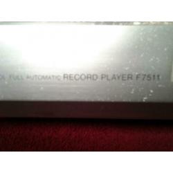 Philips platenspeler F 7511