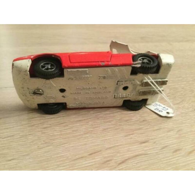 Dinky Toys #187 - De Tomaso Mangusta 5000 - origineel