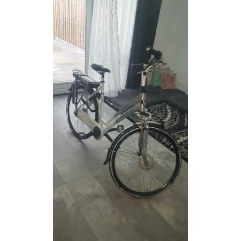 Elektrische dames fiets gazzele xtra inergy