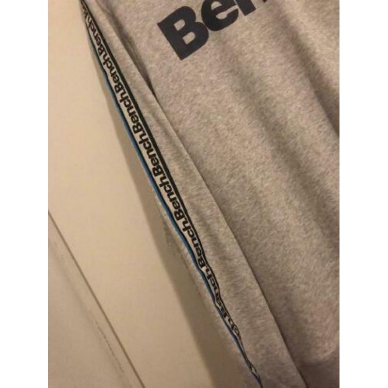 Bench sweater NIEUW