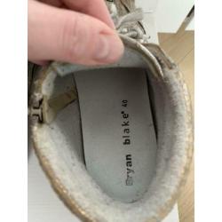 Gouden sneaker bryan blake maat 40
