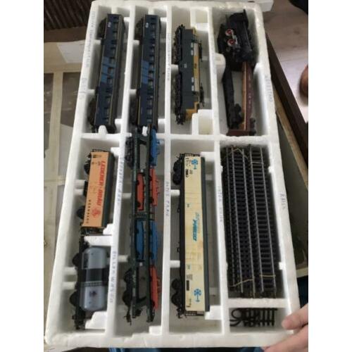 Elektrische trein 1:87 loc. en wagens HO spoor LIMA