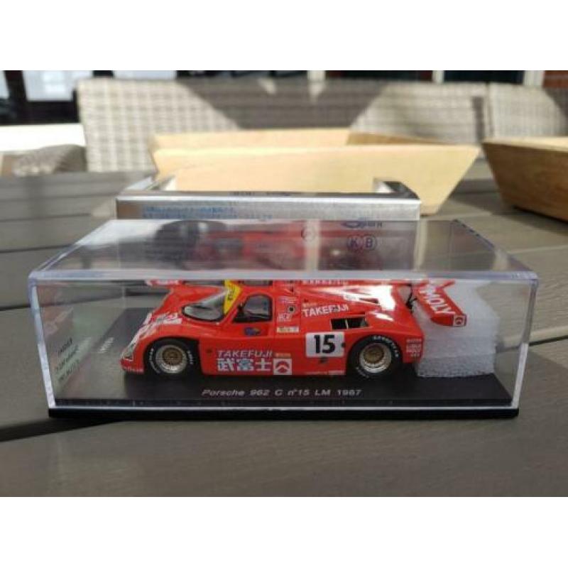 Spark KBS041. Porsche 962 (GTi) Le Mans 1987 Team Liqui Moly
